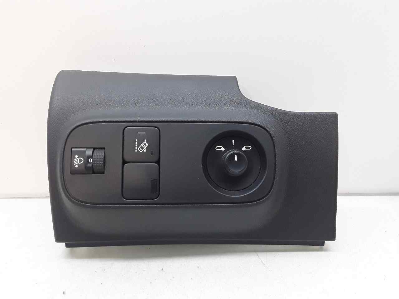 Mando retrovisor, foto 1 de 5