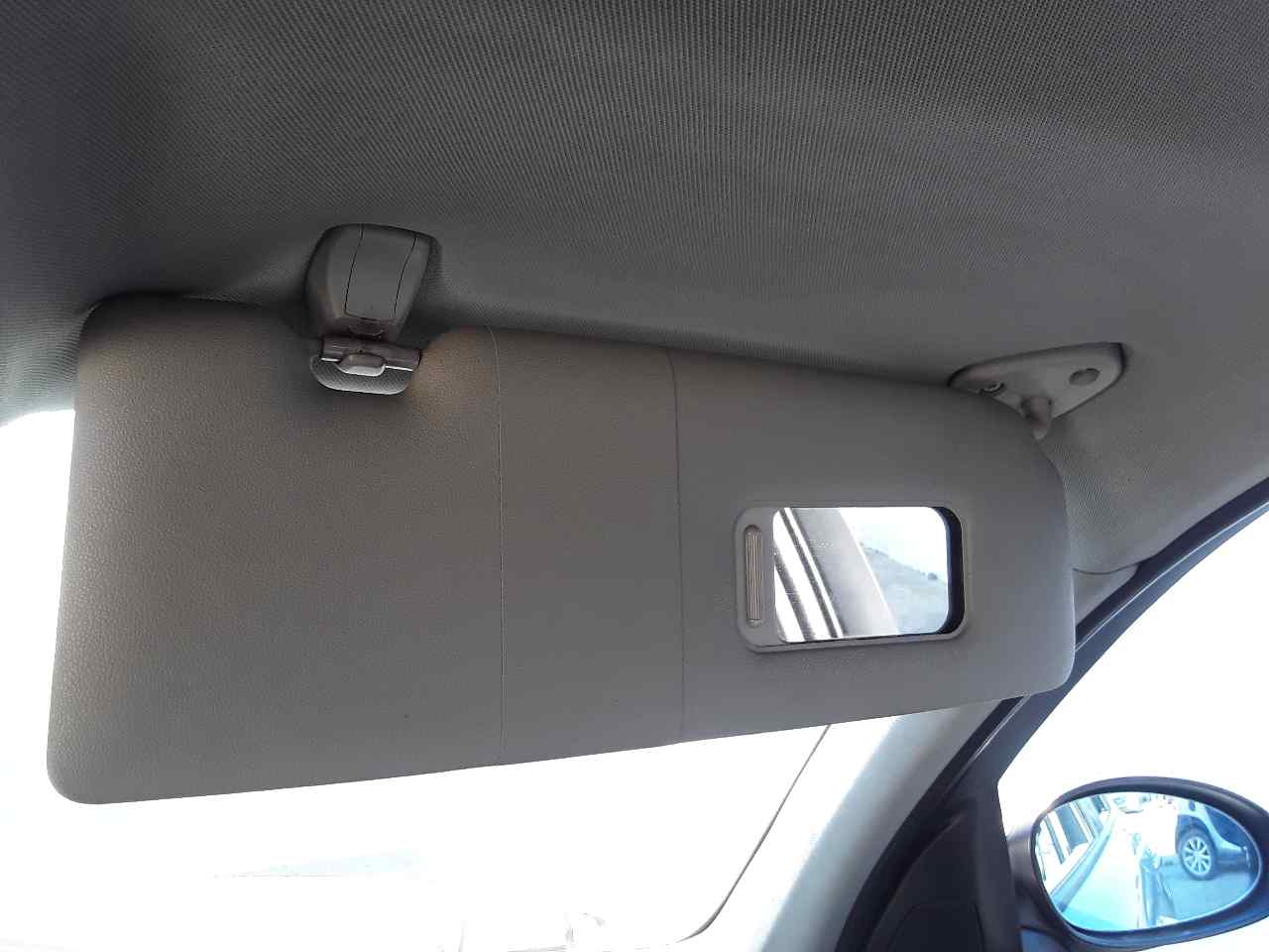 Right sun visor, photo 1 of 1