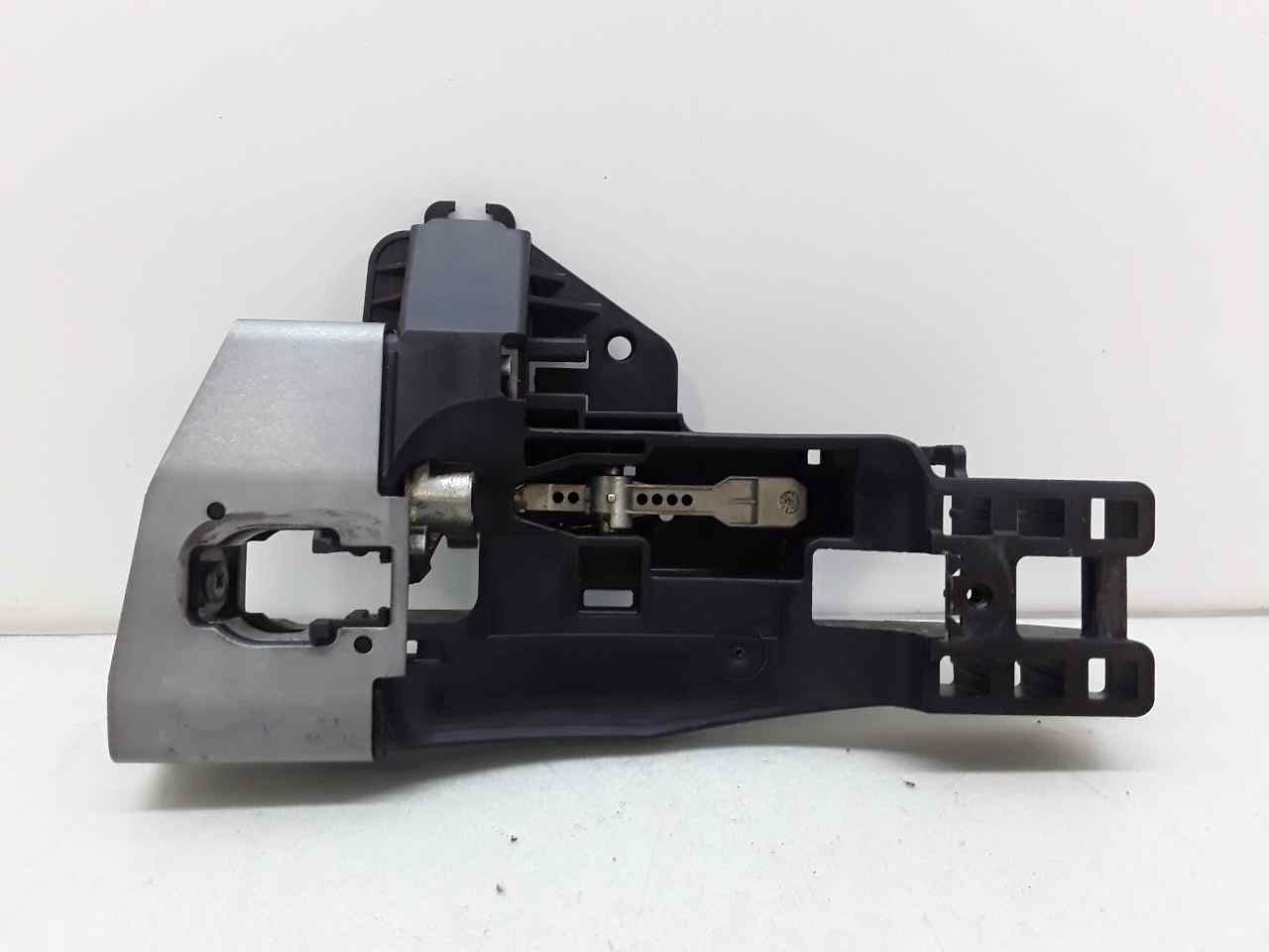 Soporte maneta exterior delantera izquierda
