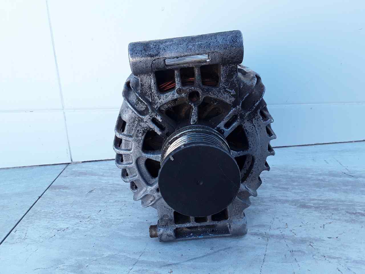 Alternador, foto 1 de 5