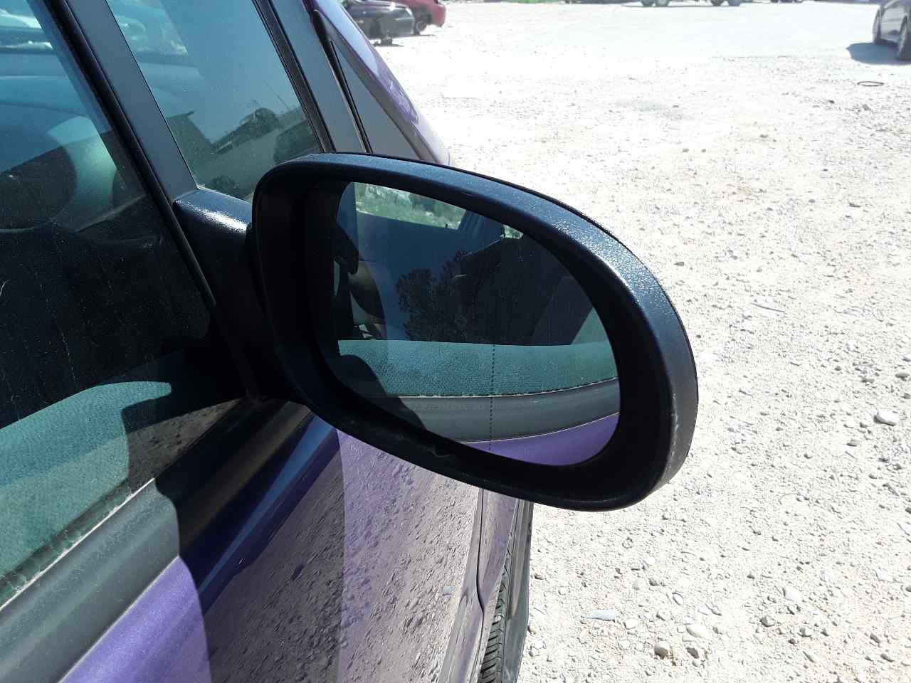 Retrovisor derecho