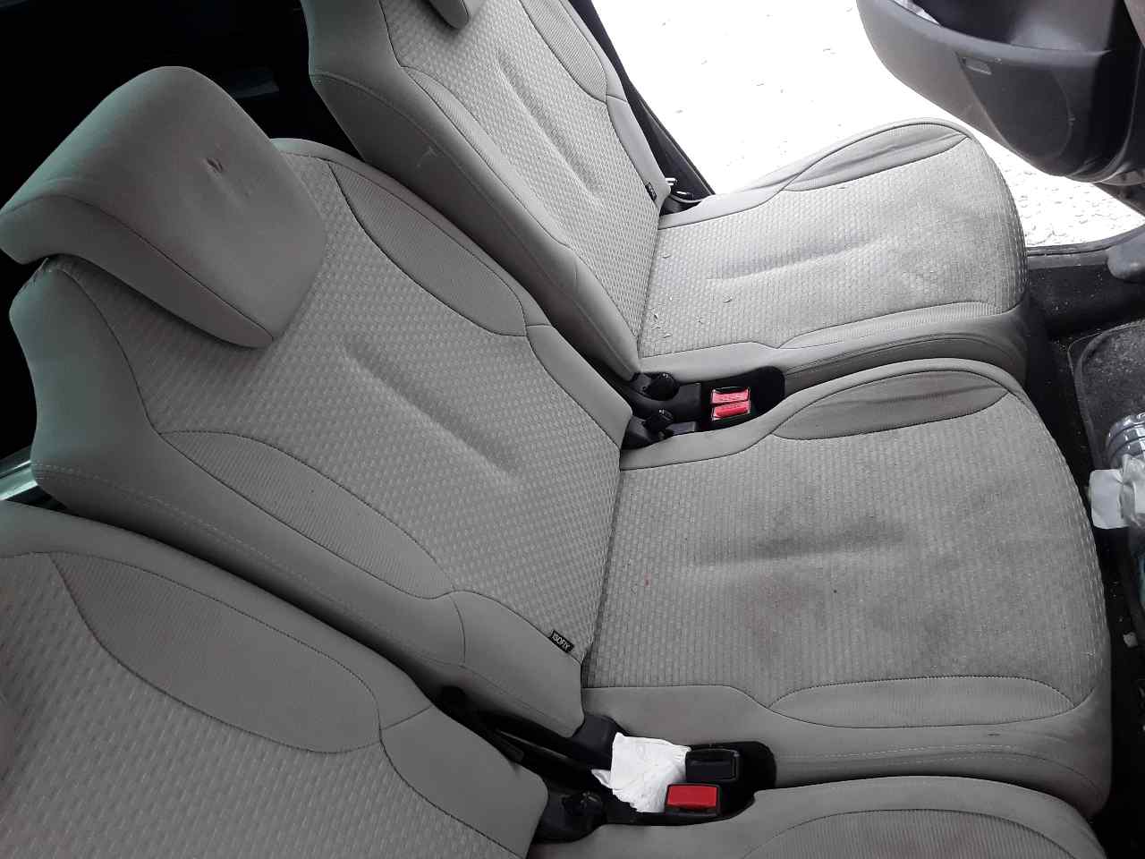 Asiento trasero medio, foto 1 de 1