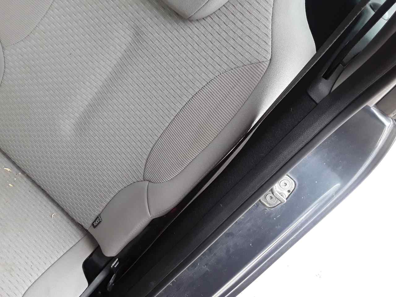 Cinturon seguridad trasero izquierdo, foto 1 de 1