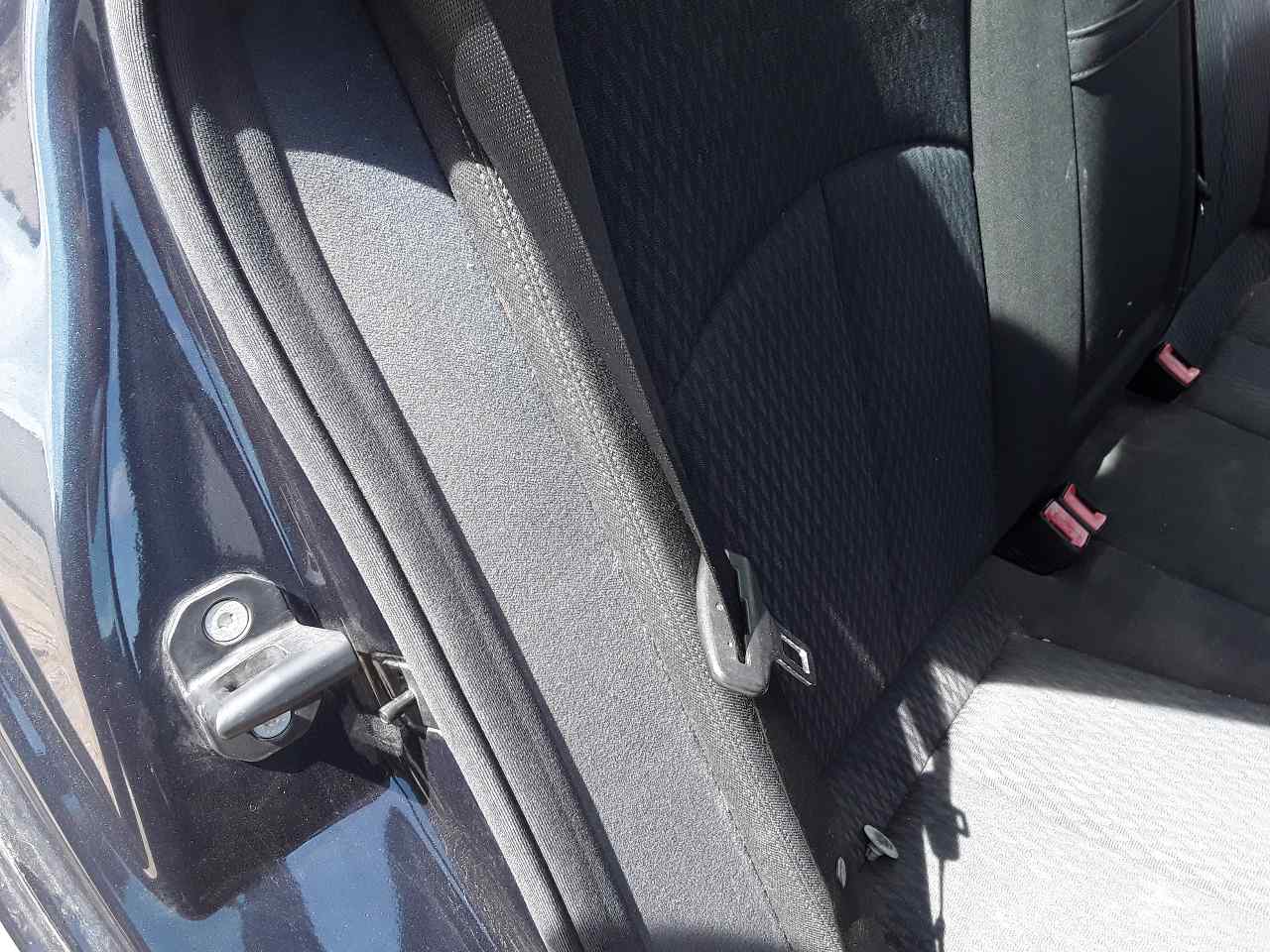 Cinturon seguridad trasero derecho, foto 1 de 1