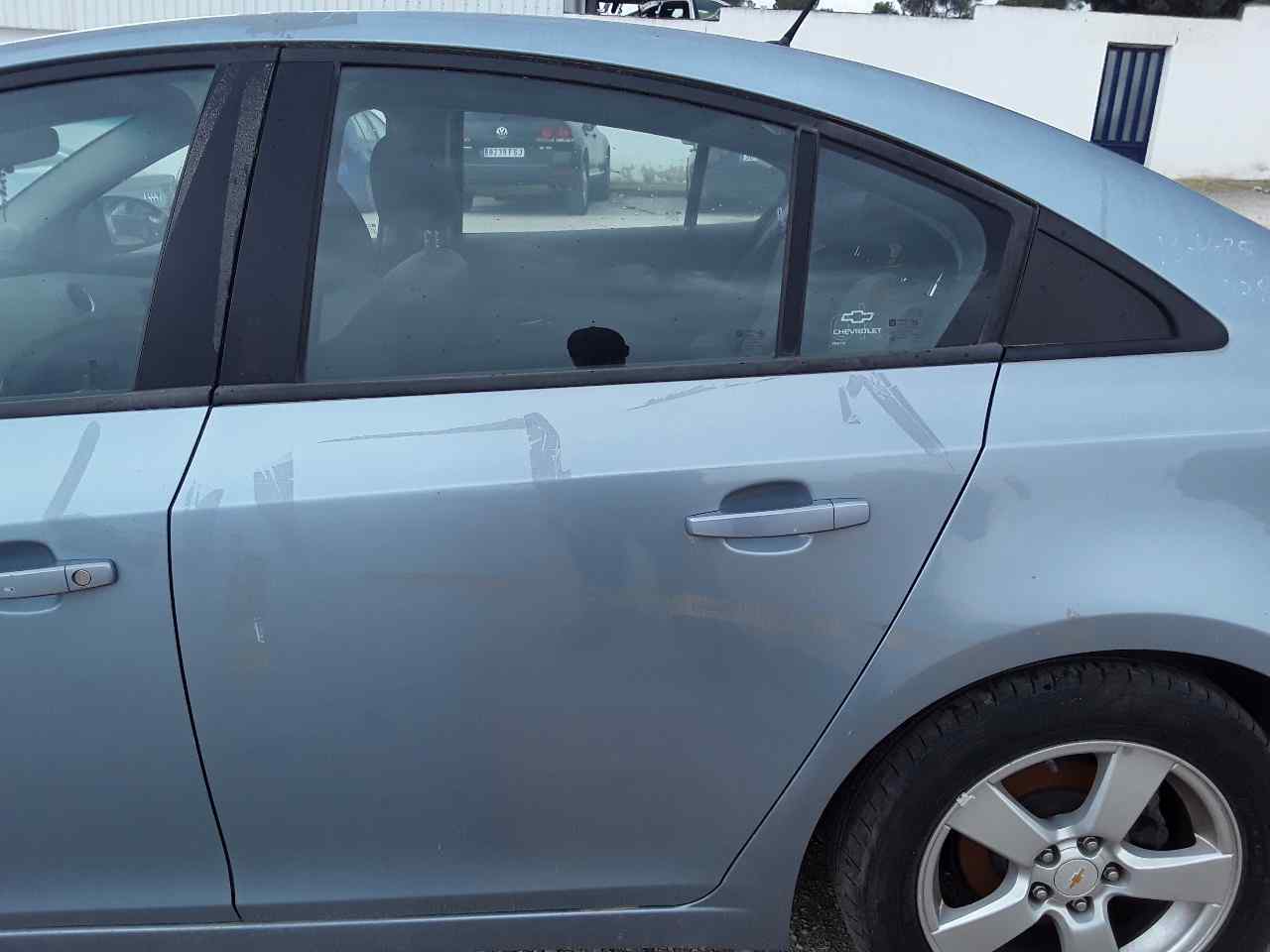 Porte arrière gauche, photo 1 sur 2