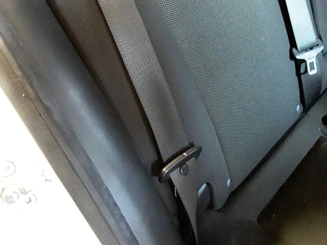 Cinturon seguridad trasero derecho, foto 1 de 1