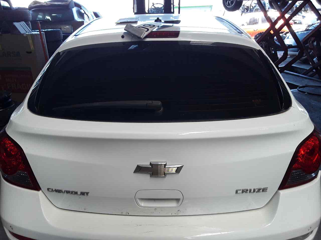 Porton trasero, foto 1 de 1