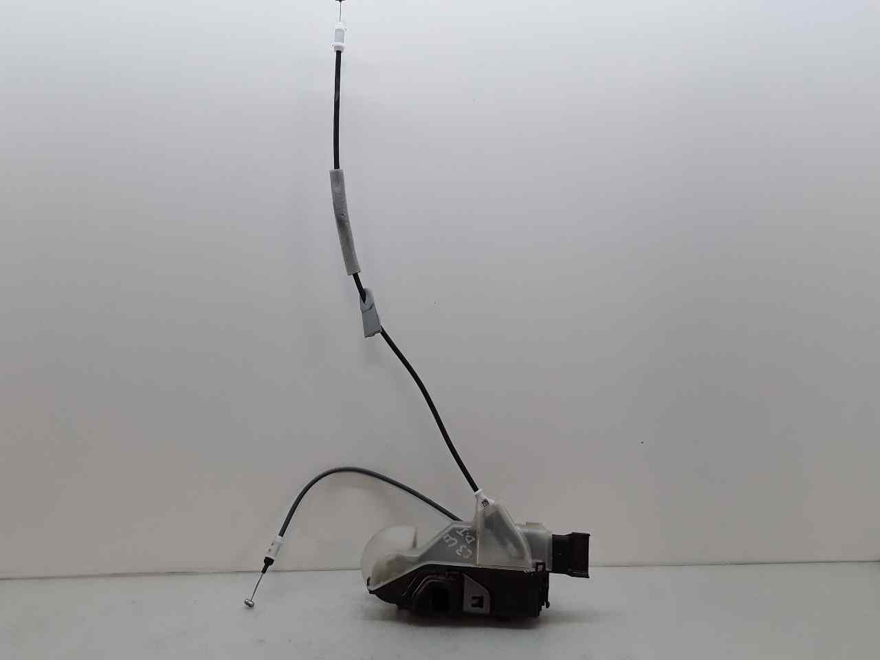 Cerradura puerta delantera izquierda