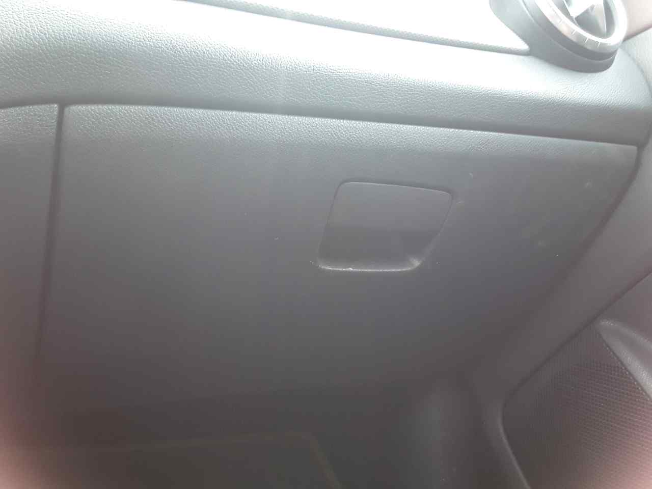 Vano portaoggetti, foto 1 di 1