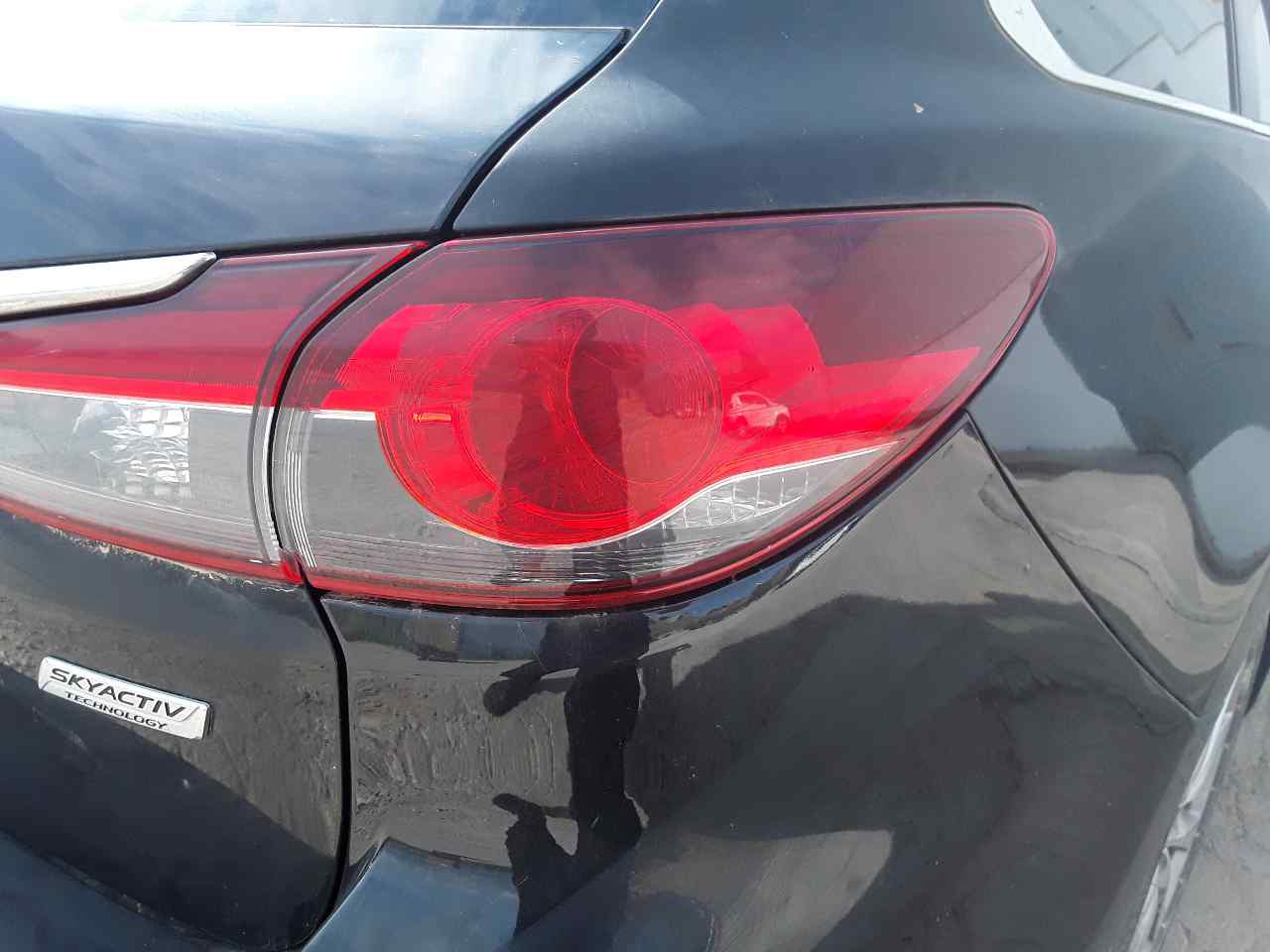 Piloto trasero derecho, foto 1 de 1