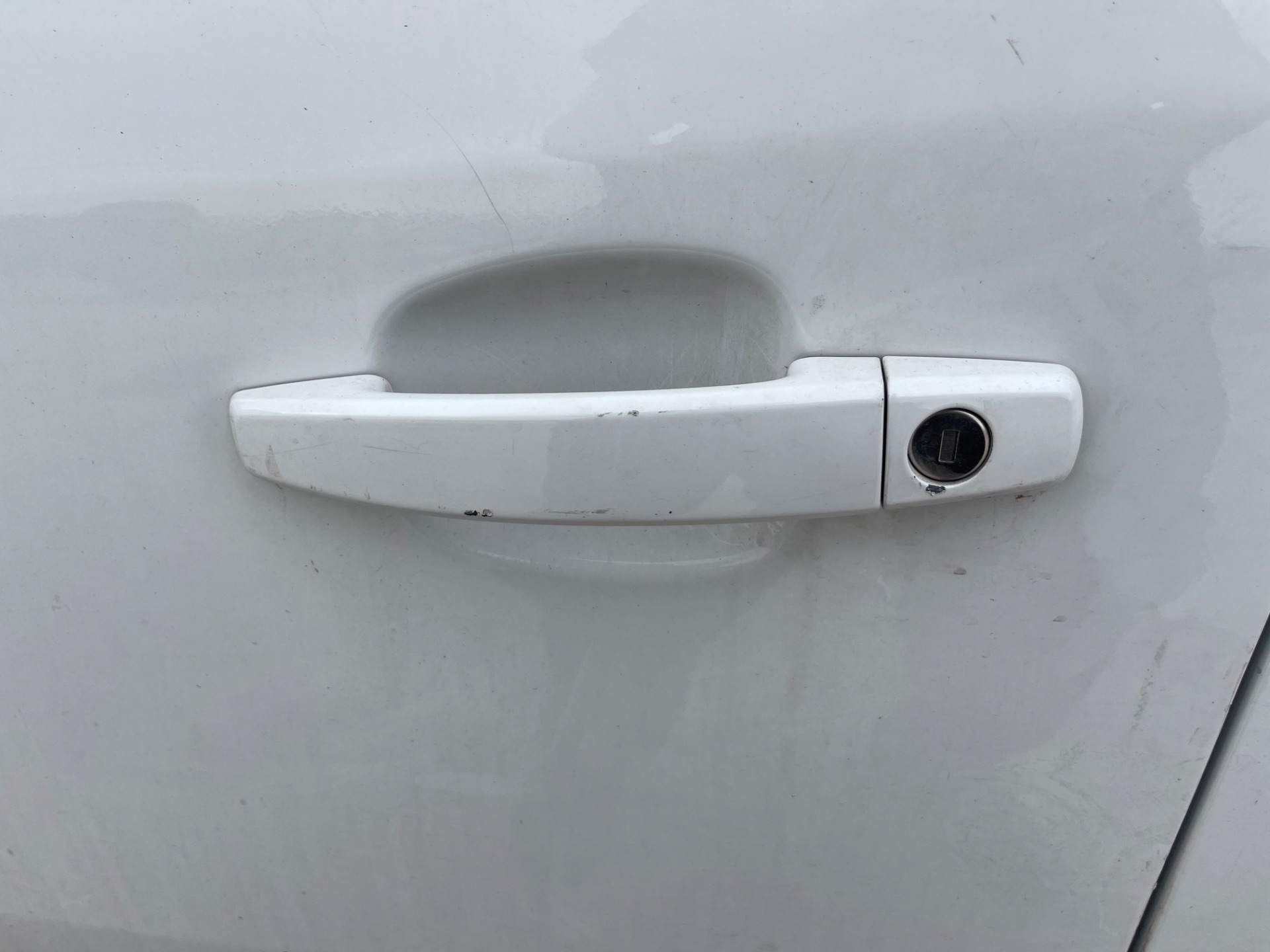 Maneta exterior delantera izquierda