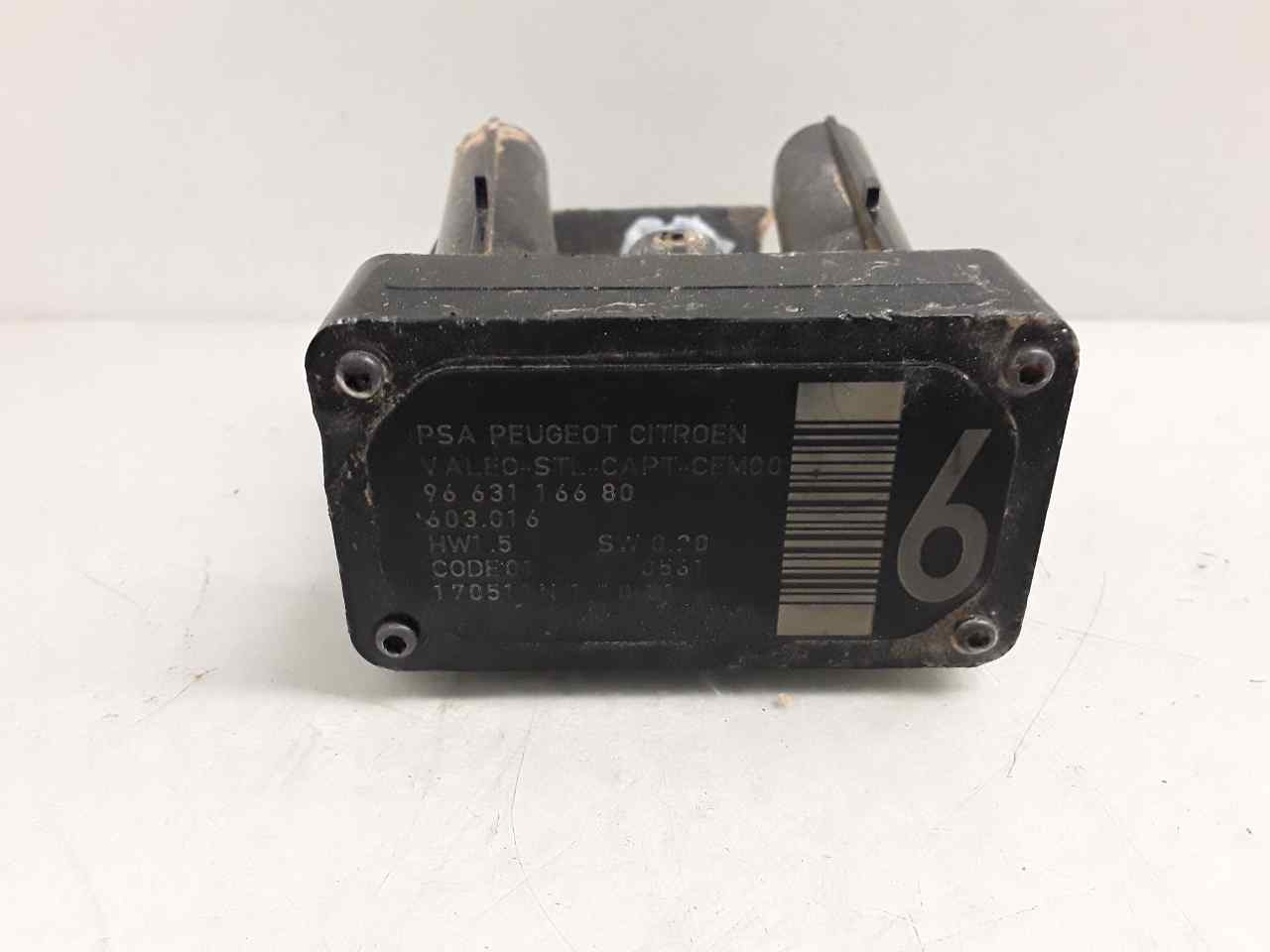 Sensor aparcamiento delantero