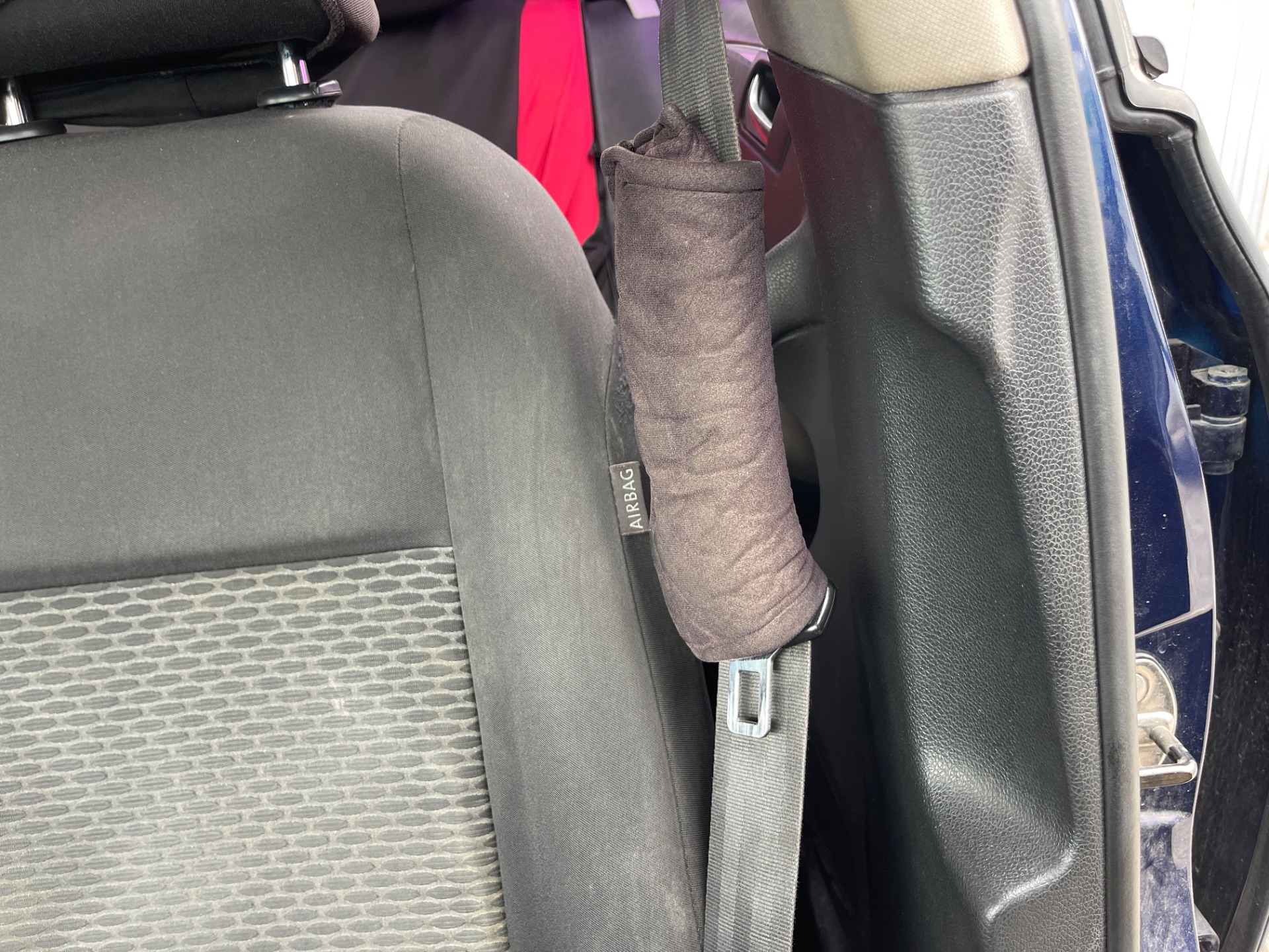 Cinturon seguridad delantero izquierdo