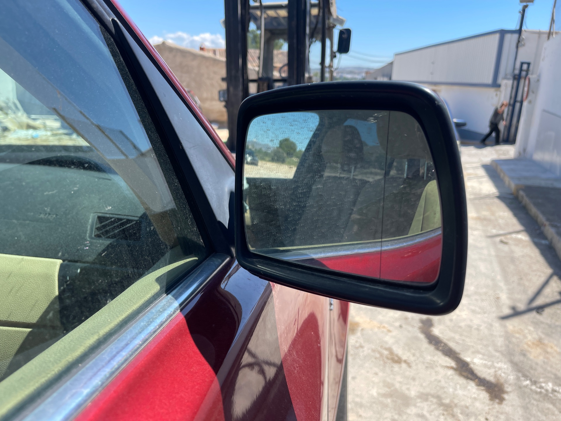 Retrovisor derecho