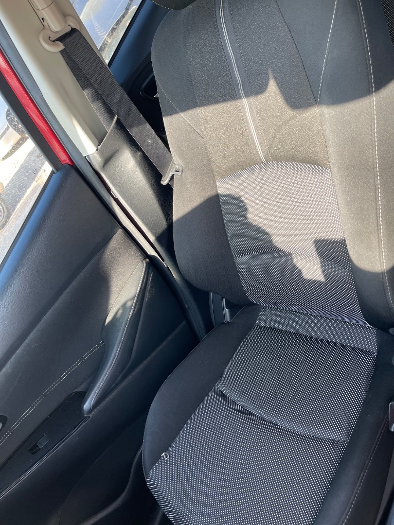 Asiento delantero derecho