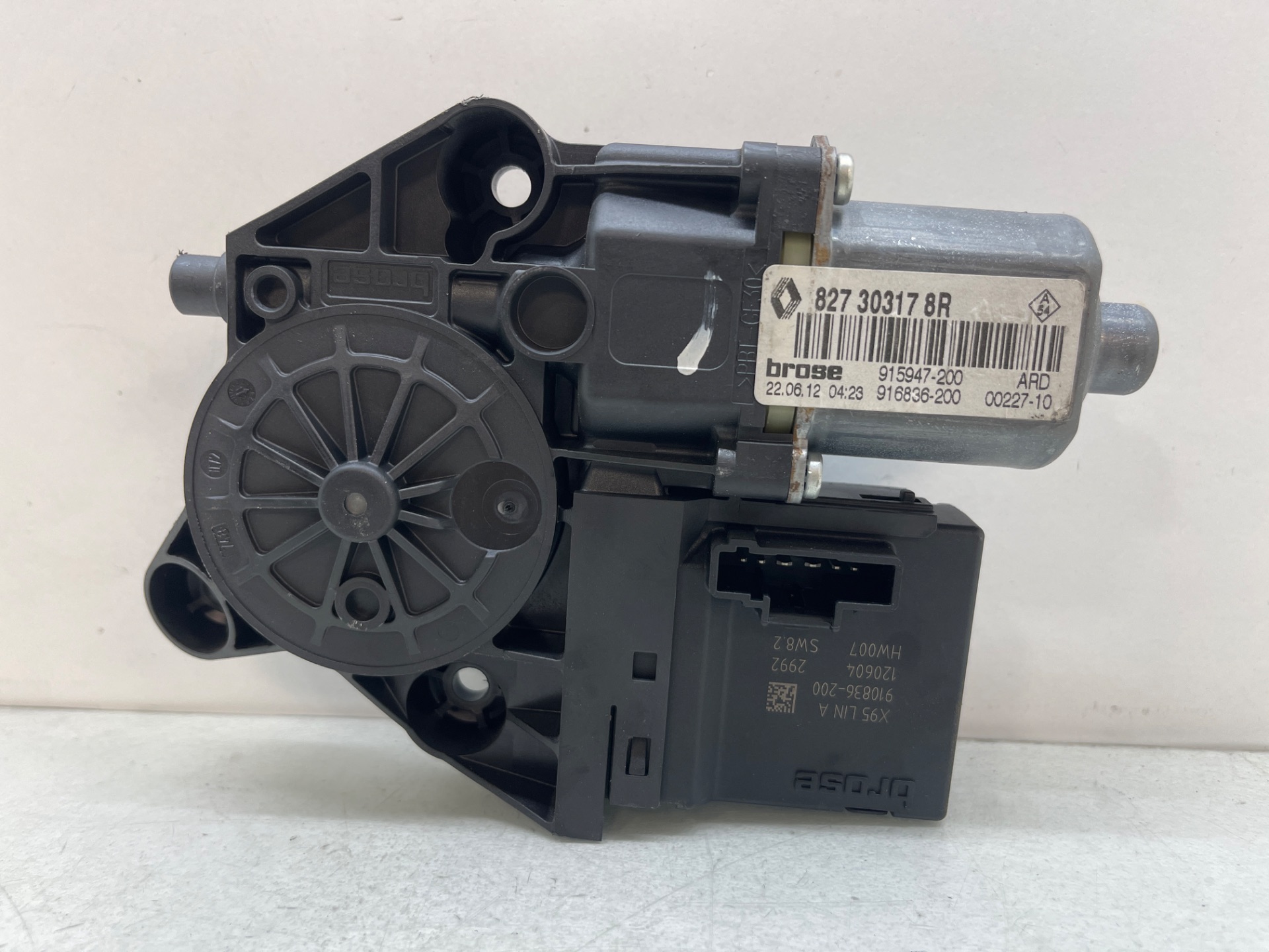 Motor elevalunas trasero derecho