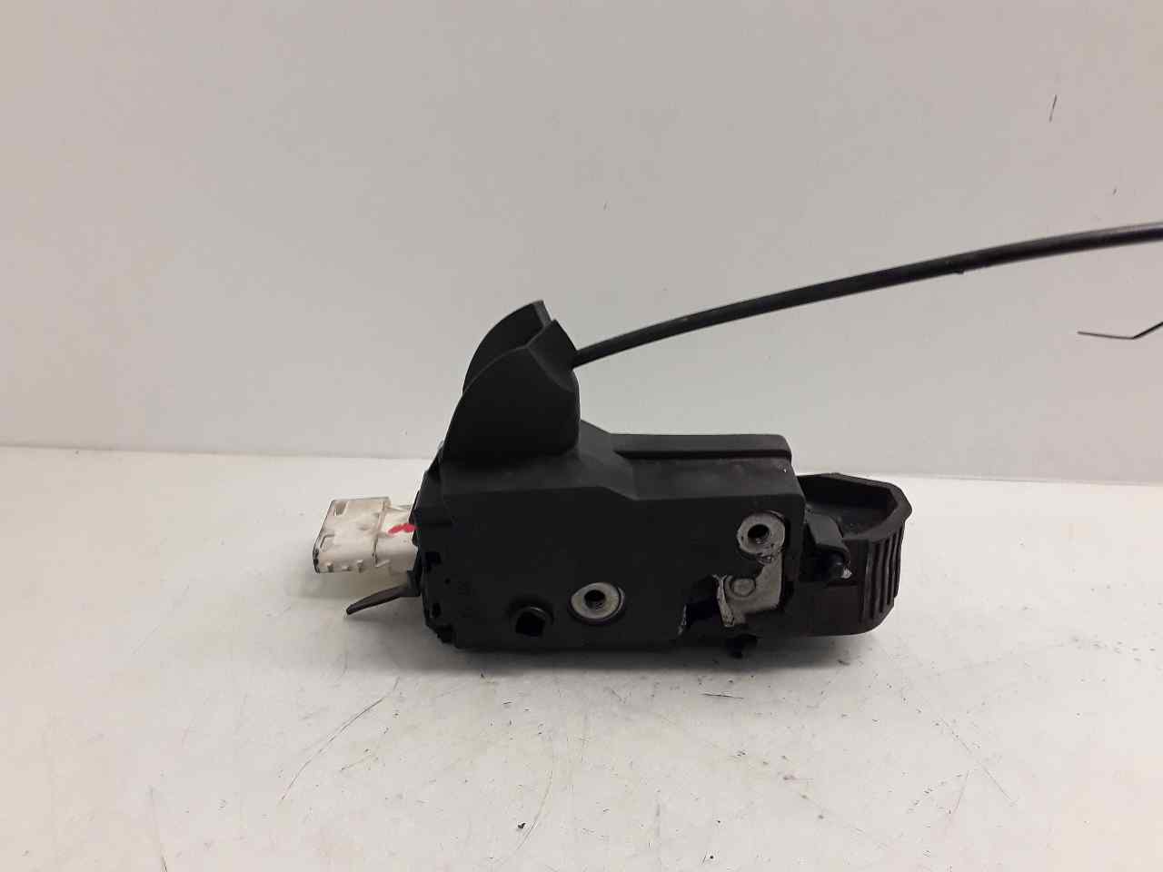 Cerradura puerta delantera izquierda, foto 1 de 3