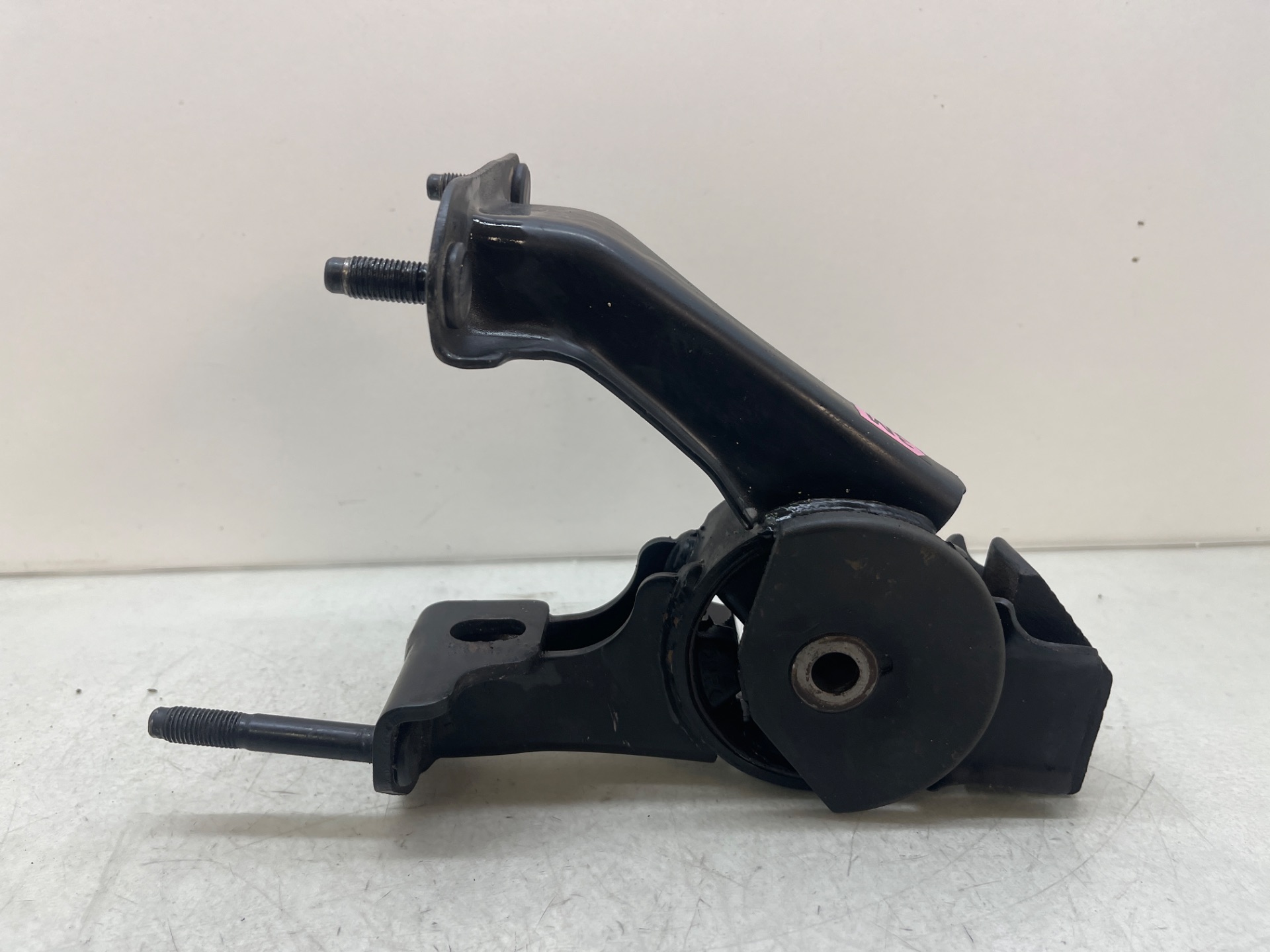Soporte motor trasero