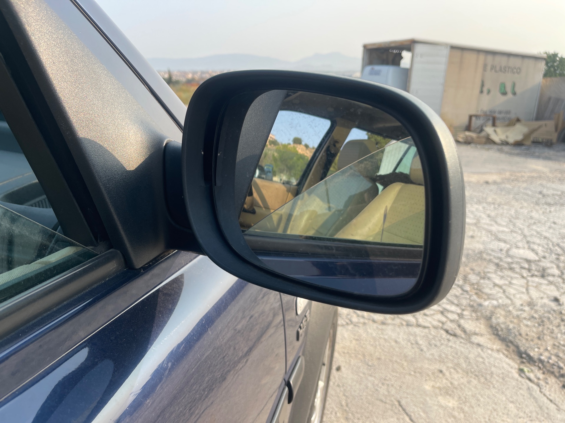Retrovisor derecho