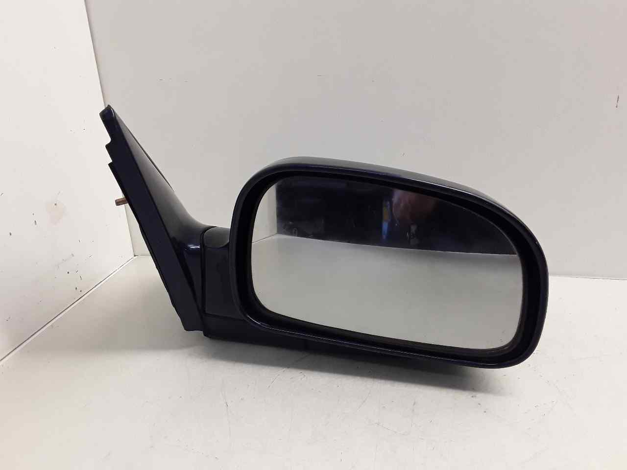 Retrovisor derecho, foto 1 de 3