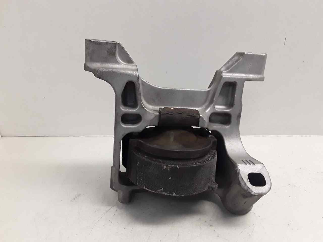 Soporte motor